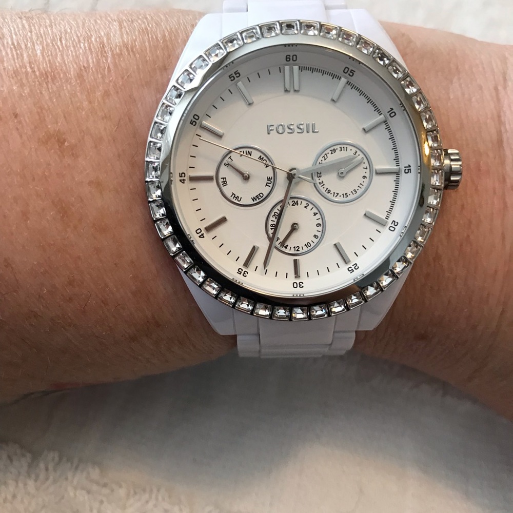 Authentic Fossil Watch - Picture 3 of 6